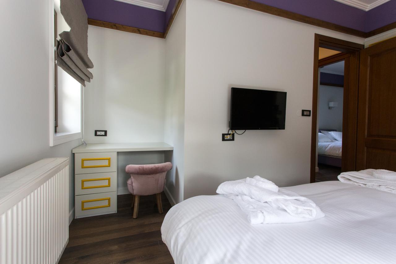 Abi Luxury Villas Monodendri Bilik gambar